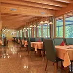 Land-gut-hotel Forellenhof Hotel 3*