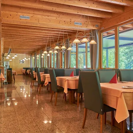 Land-gut-hotel Forellenhof Hotel 3*