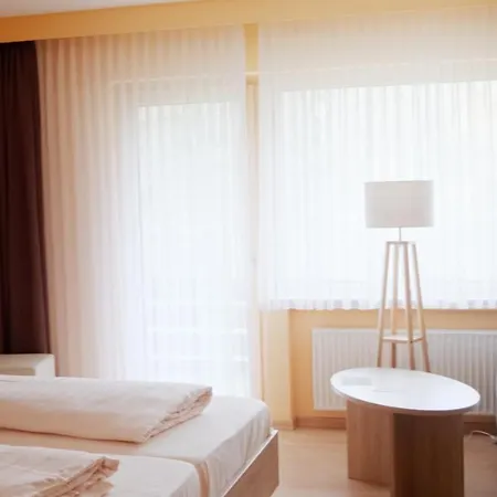 فندق Land-gut-hotel Forellenhof