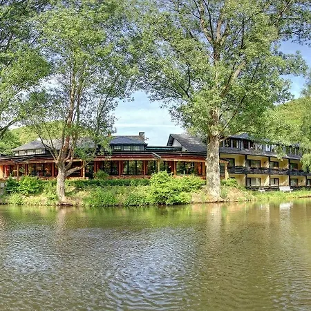 فندق Land-gut-hotel Forellenhof Bundenbach