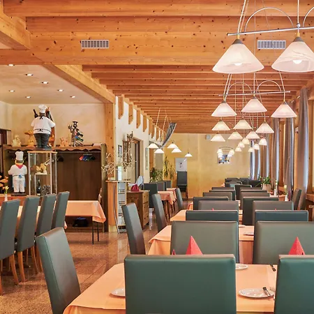 Land-gut-hotel Forellenhof فندق